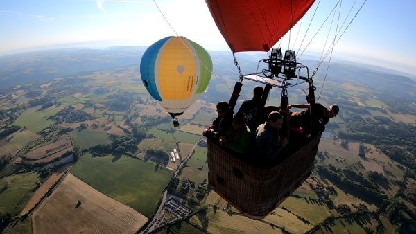 Montgolfières et Cie Annonay Ardèche Montgolfière Voyage voler vol Rhône-Alpes